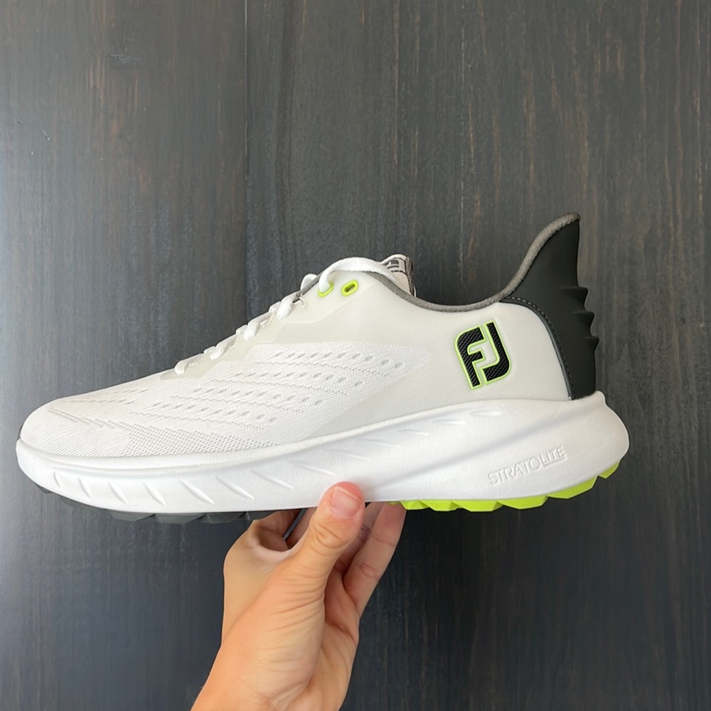 Footjoy Flex XP Golf shoe. Size 9.5.
